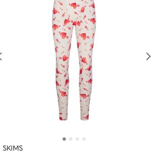 SKIMS  Brand New with Tags Heart Print Leggings. Loungewear